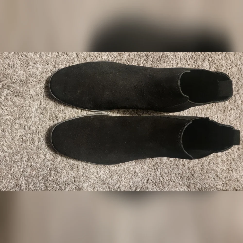 Chelsea boots both pair Black/ Tan - Picture 2 of 10